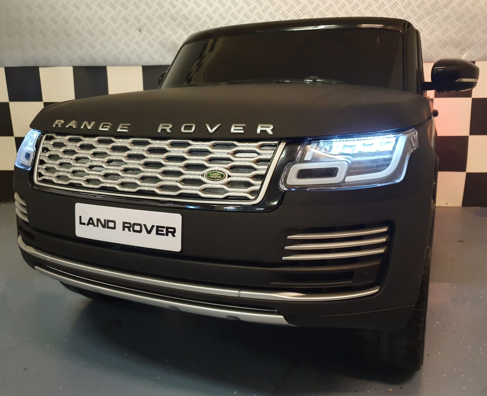 Electric children’s car Range Rover HSE Sport 2 person 12V 4 motors ...
